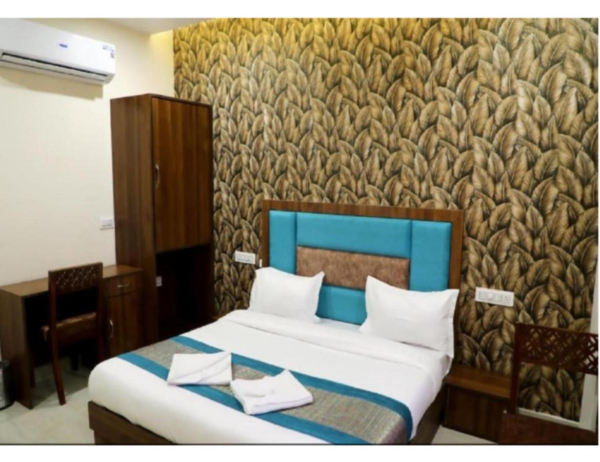 Hotel Royal Villa 2, อัมริตสา ภายนอก รูปภาพ